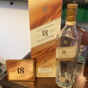 Empty bottle of johnnie walker 18 year. With box